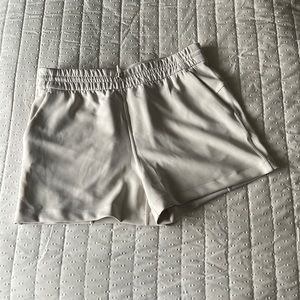 COPY - Softstreme High-Rise Short 4"